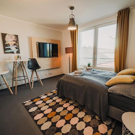 Apartamento Beautiful New Studio, 400M From The Square Plzeň Exterior foto