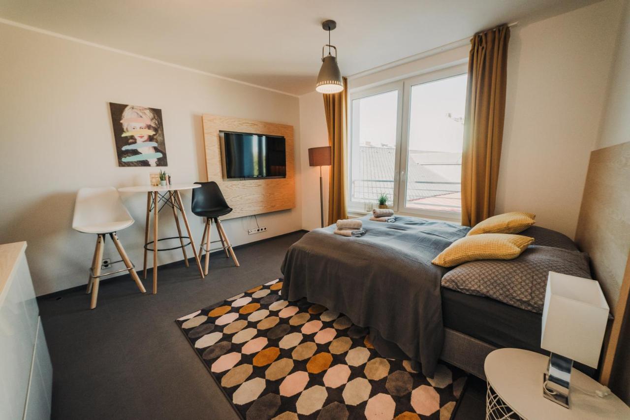 Apartamento Beautiful New Studio, 400M From The Square Plzeň Exterior foto